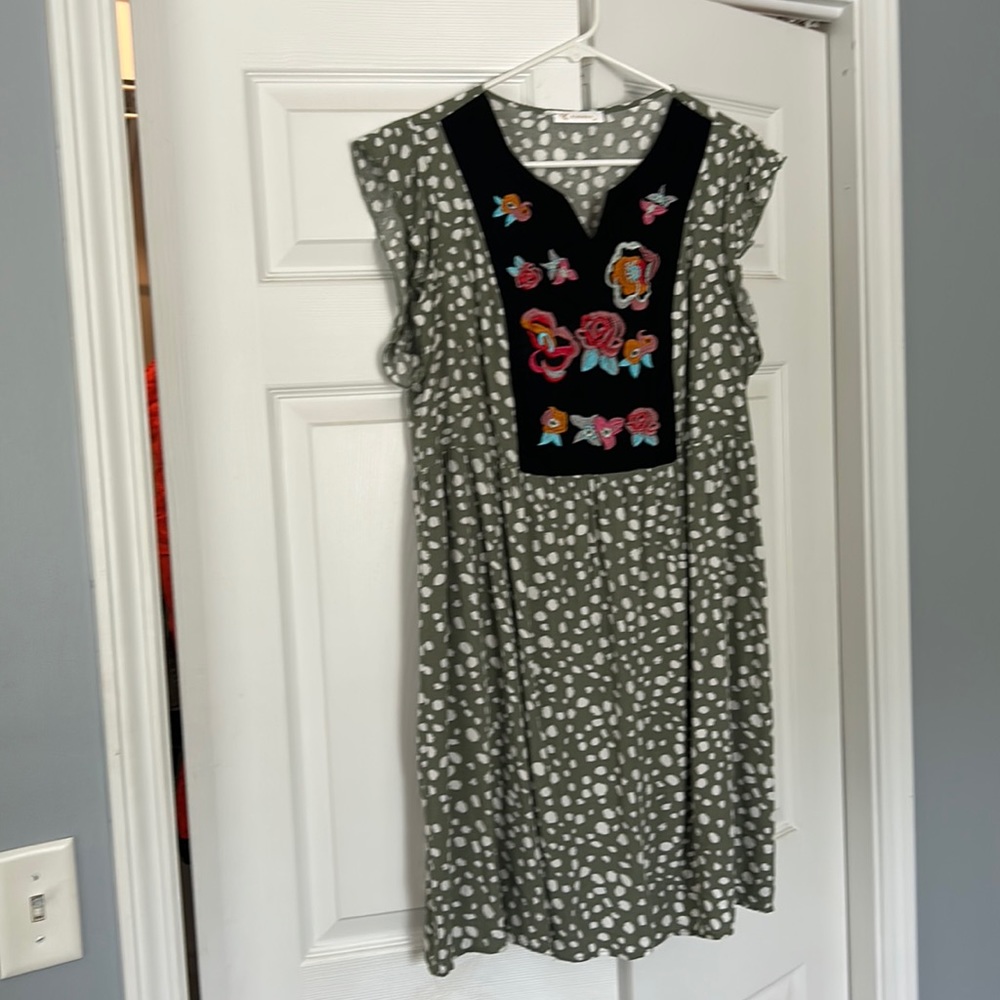 Cute light weight summer dress